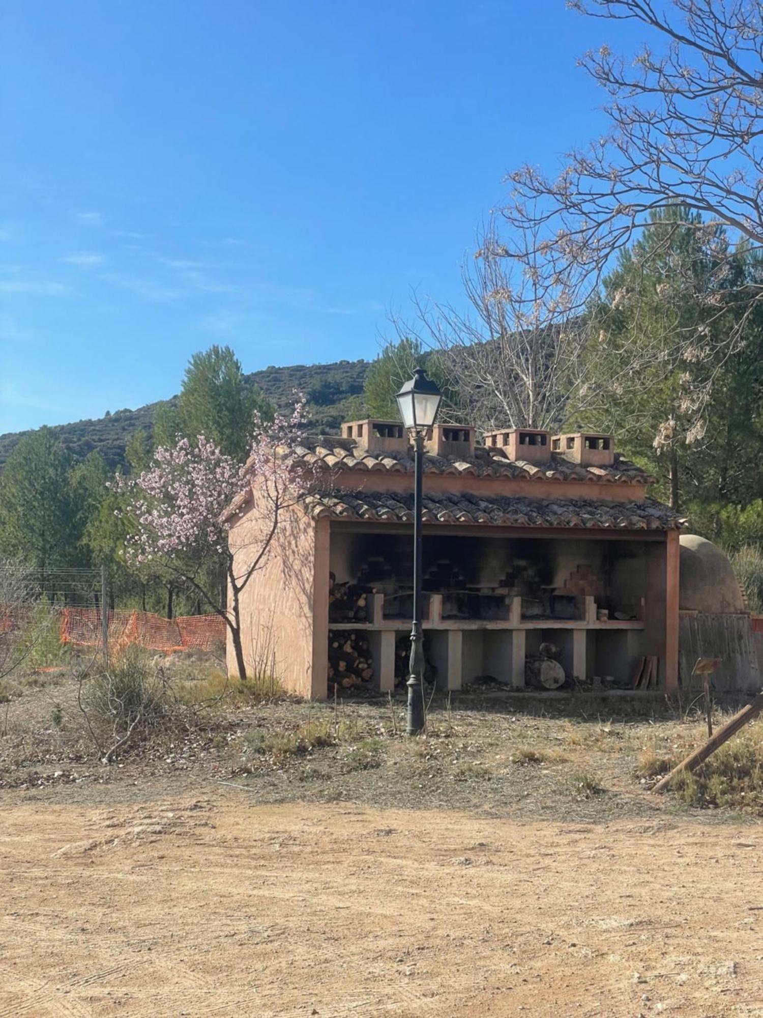 Los Centenares Castielfabib 外观 照片