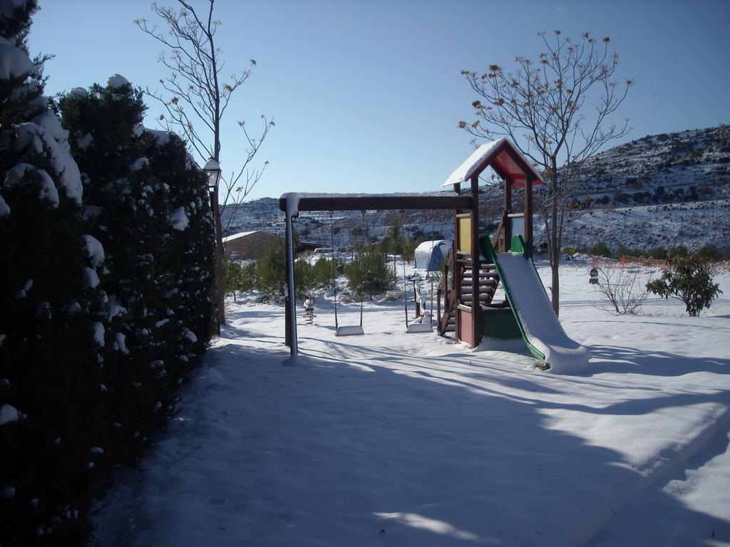 Los Centenares Castielfabib 外观 照片